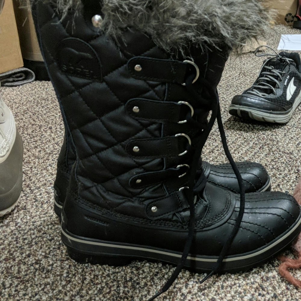 Sorel snow boots